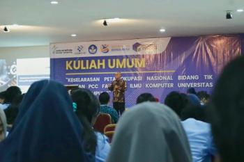 Prodi Informatika Raih Akreditasi UNGGUL, UBL Mantapkan Posisi Pencetak Talenta Digital Unggul Lewat Kurikulum Berorientasi Industri dan Profesi